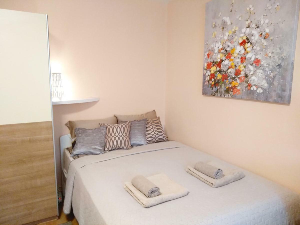 Sunray Studio Apartment Ζάγκρεμπ Εξωτερικό φωτογραφία