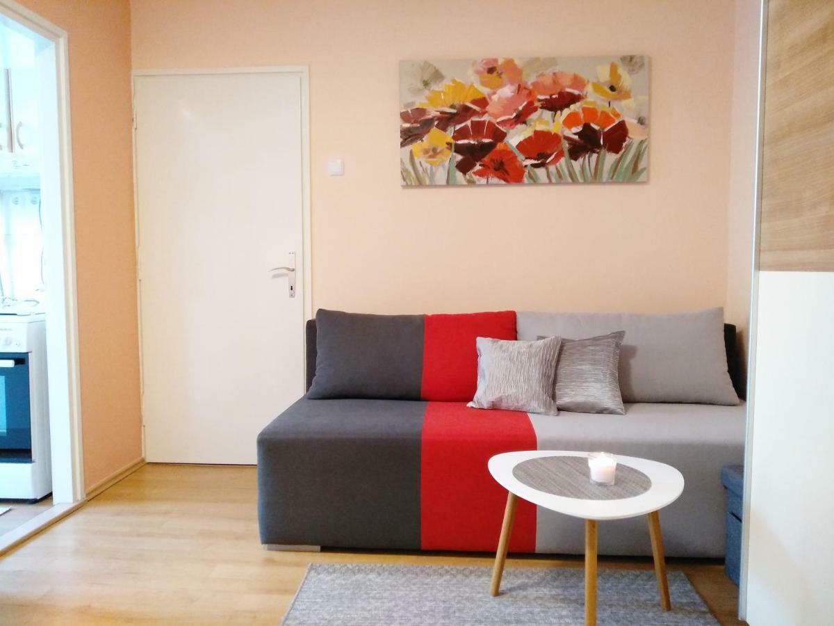 Sunray Studio Apartment Ζάγκρεμπ Εξωτερικό φωτογραφία