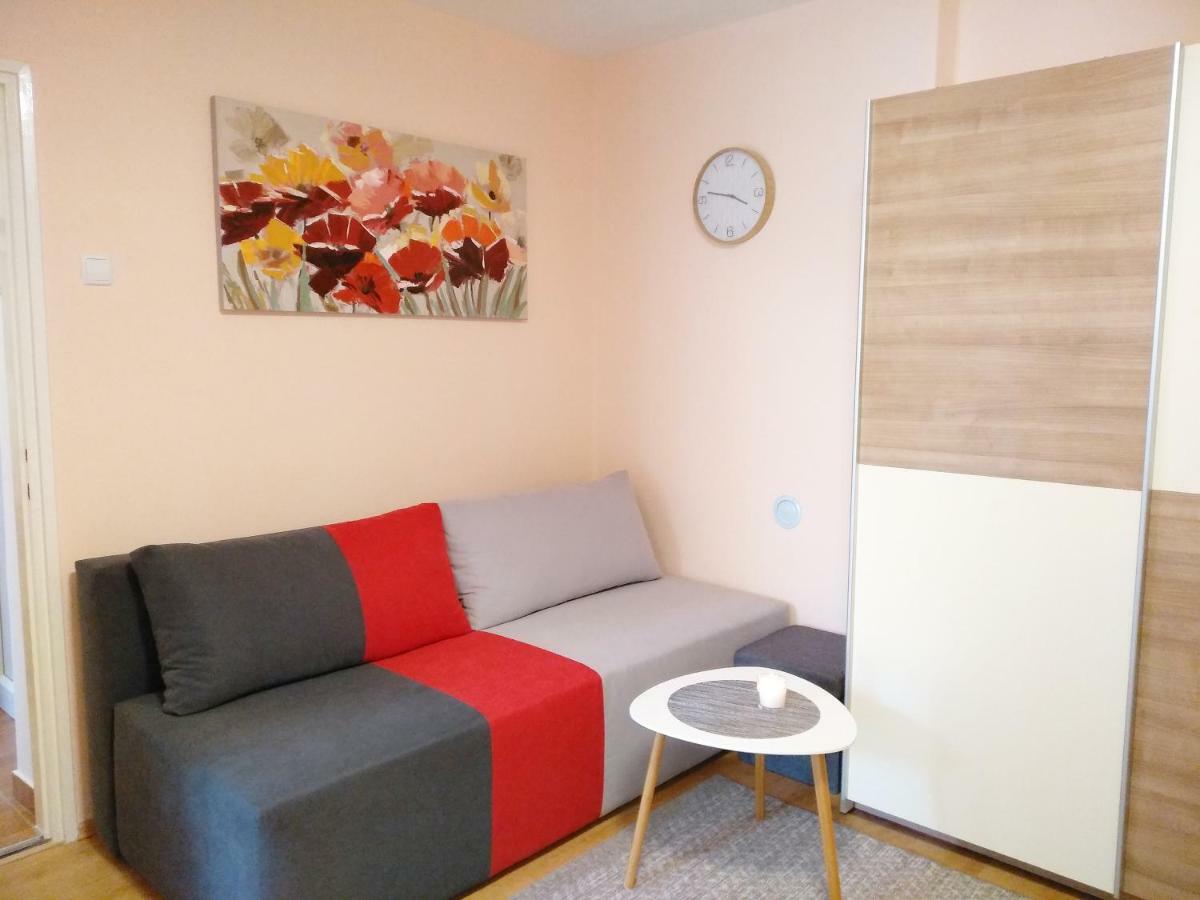 Sunray Studio Apartment Ζάγκρεμπ Εξωτερικό φωτογραφία
